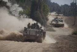 Israel pummels Gaza amid new truce bid 