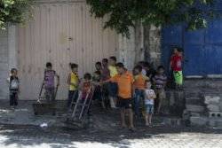 Gaza truce in tatters as violence resumes 