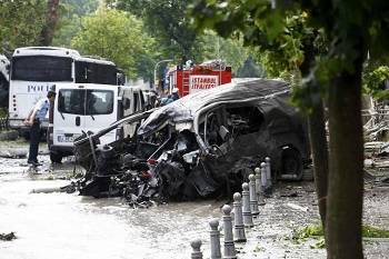  Explosion targets police vehicle in Turkey