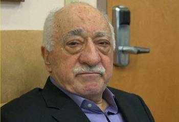 Turks in US demand Gulen extradition to Turkey