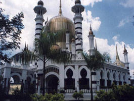 La Mosque Al-Qarawiyyin.