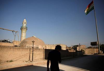 Iraqi Kurds back split from Baghdad