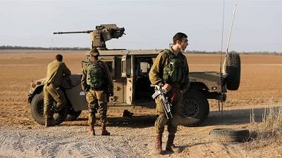 Seven Palestinians killed as Israel hits Gaza tunnel