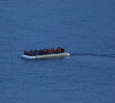 Eight refugees die in shipwreck off Libya