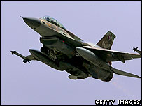 Israel admits air strike on Syria 