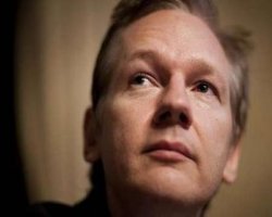 Arrest order for WikiLeaks
