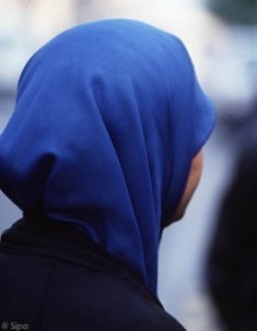 Le foulard islamique en ligne de mire  